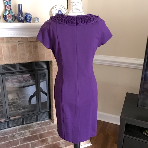 JONES NEW YORK  PURPLE RUFFLED NECKLINE DRESS Size 8 ( Medium) - Picture 3 of 14
